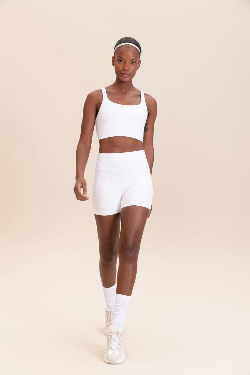 SHORTS LIVE ICON FEMININO REF:P1316 — WHITE