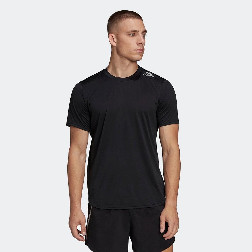 CAMISETA ADIDAS DESIGNED 4 RUNNING MASCULINA REF:HC9836 — PRETO