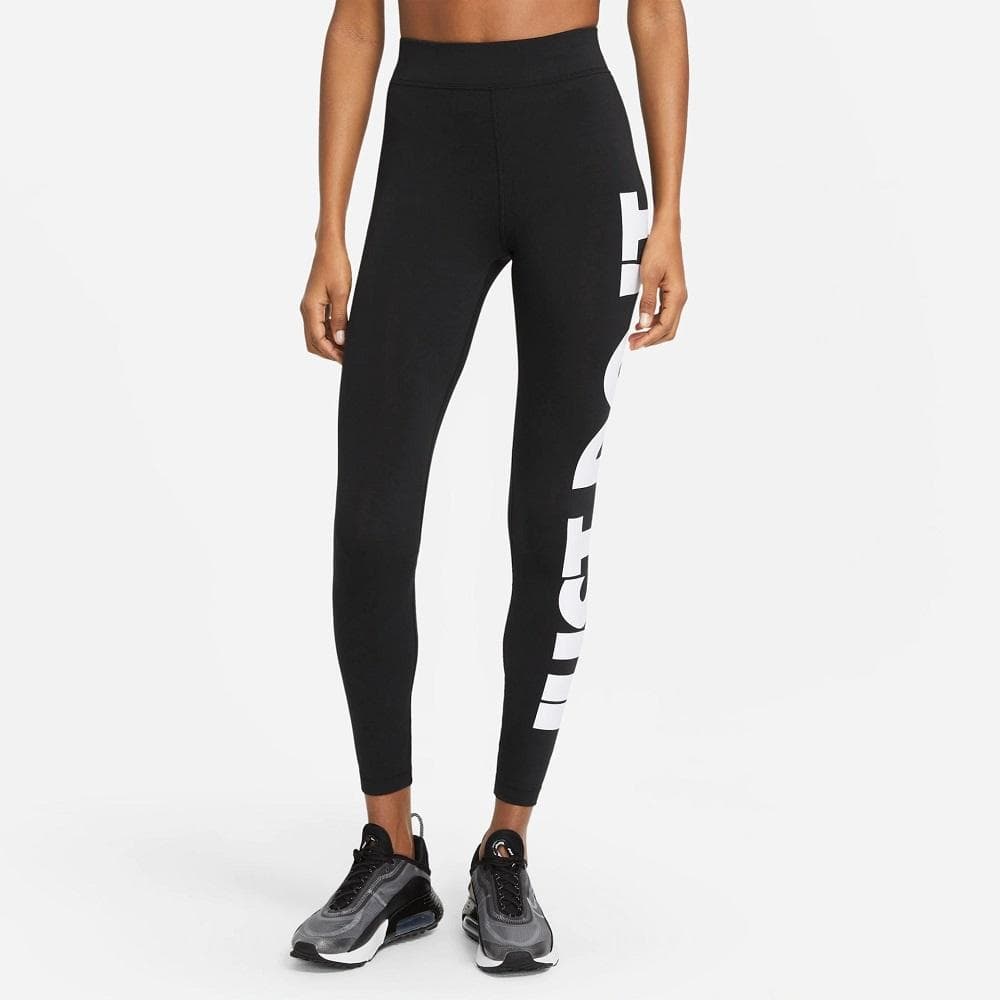 LEGGING NIKE SPORTSWEAR ESSENTIAL FEMININA REF:CZ8534 — PRETO