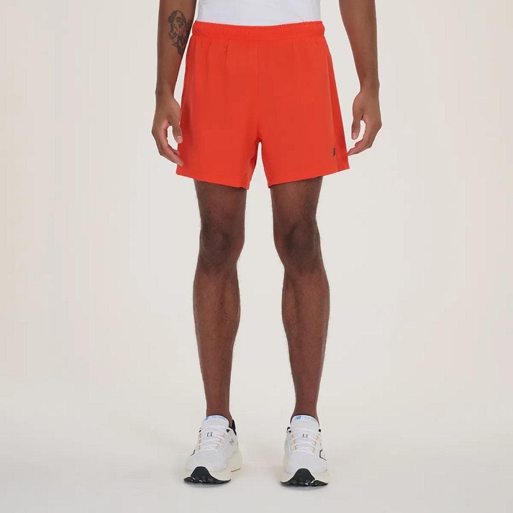 SHORTS NEW BALANCE SPORT ESSENTIALS 2 IN 1 MASCULINO REF:MS41230B — VERMELHO CORAL