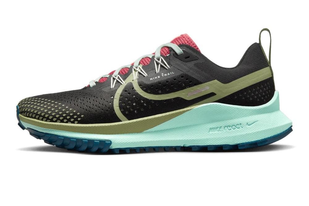 TÊNIS NIKE REACT PEGASUS TRAIL 4 MASCULINO REF:DJ6158 — PRETO